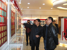 南平市副市長(zhǎng)許維澤一行視察虹潤(rùn)公司