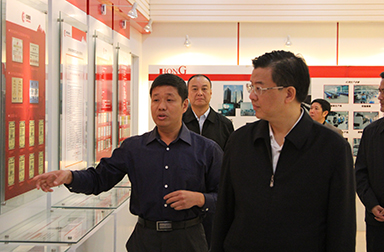 福建省委常委、省紀(jì)委書記倪岳峰調(diào)研虹潤公司